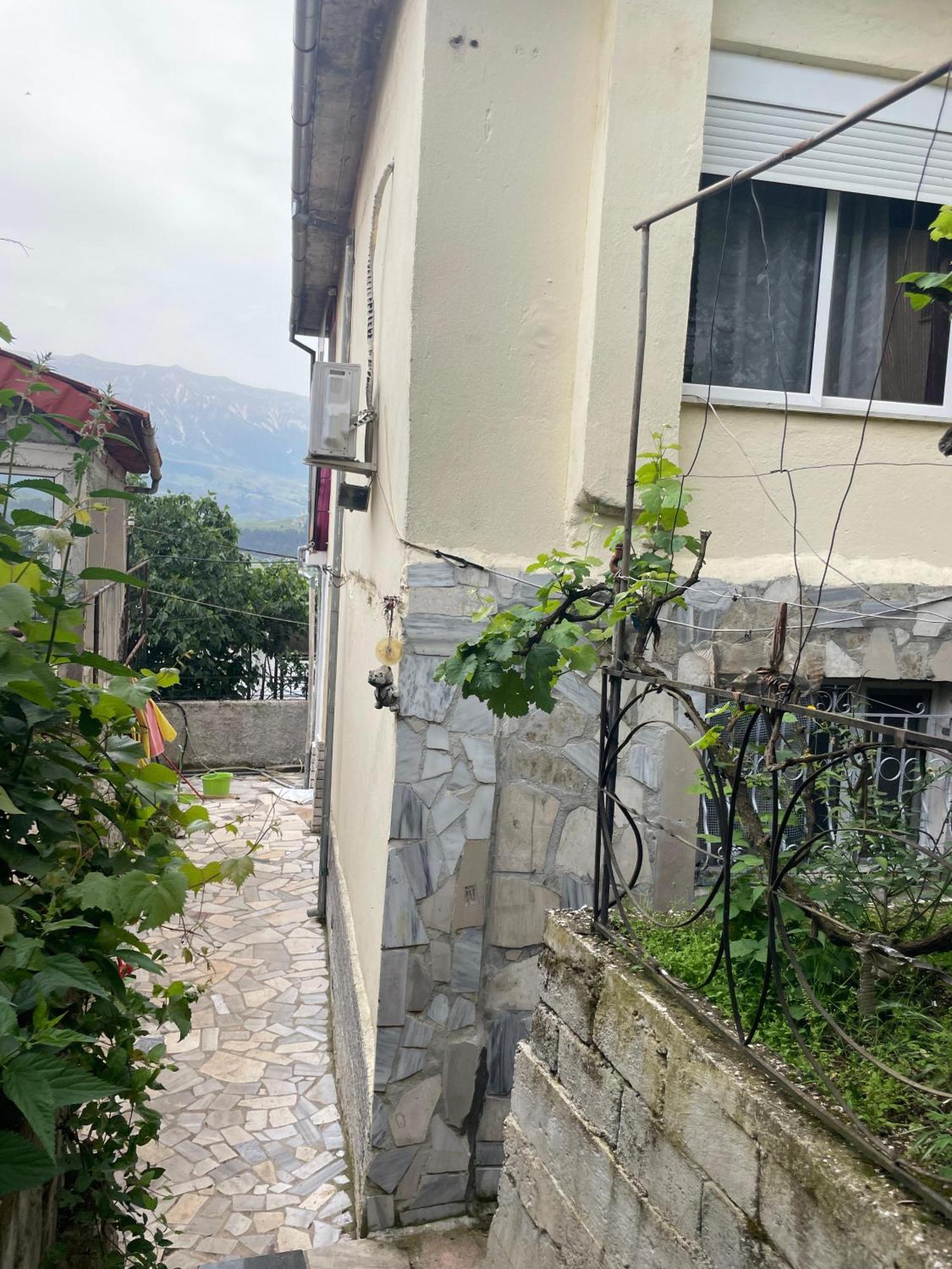 فندق Bazzar 2 Gjirokastër المظهر الخارجي الصورة